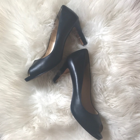 Cole Haan Shoes - Cole Haan black leather heels size 7